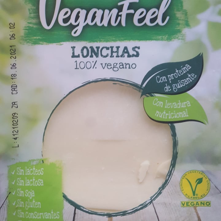 photo of Vegan Feel Lonchas 100% Veganas Queso shared by @beitafriendly on  02 Apr 2021 - review