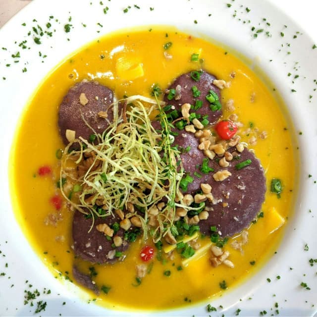 Photo of the dish “Hibiscus Ravioli”