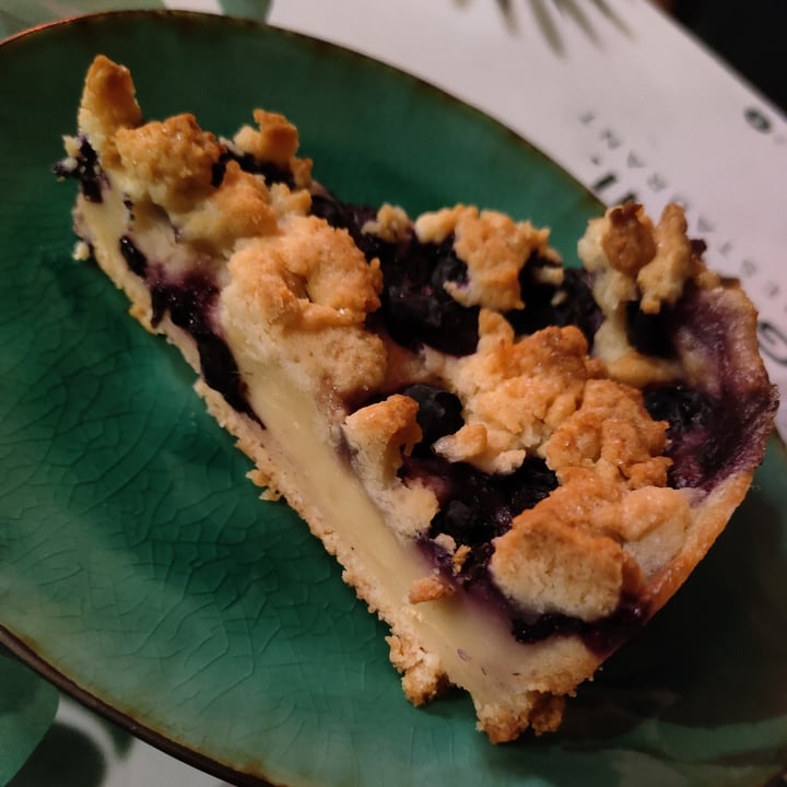 photo of Yes it is vegan 2 cheesecake shared by @silvia-m on  02 Dec 2022 - review