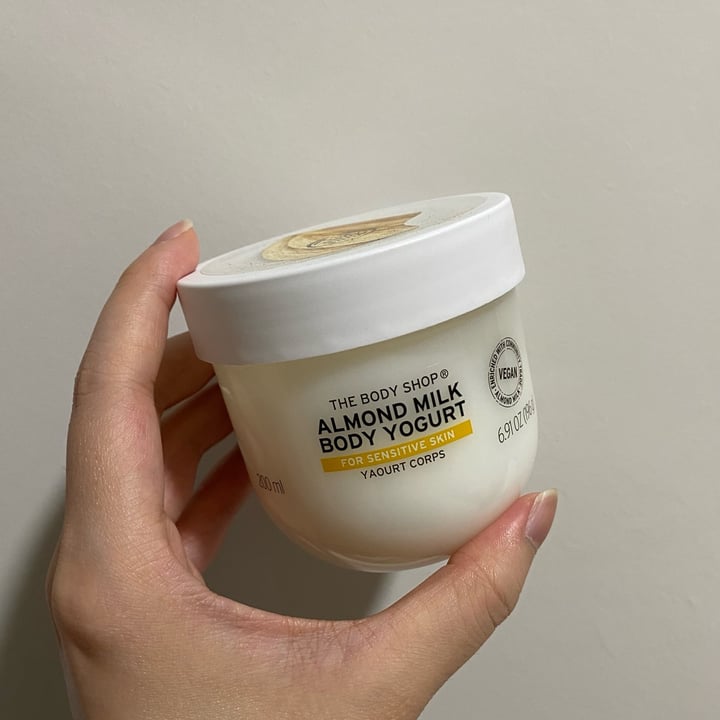 photo of The Body Shop Almond Milk Body Yoghurt shared by @blxck on  10 Oct 2021 - review