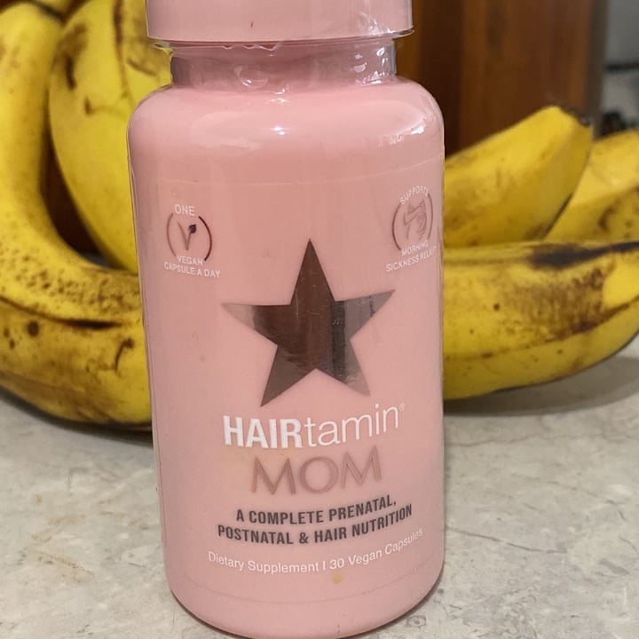 review photo of hairtamin prenatal shared by @hollygallo on 24 Jun 2022 - review