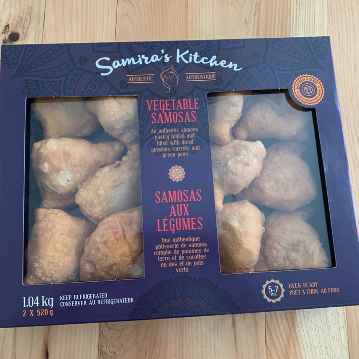 review photo of Samira’s Kitchen Vegetable Samosas shared by @thevegancarpenter on 13 Feb 2022 - review