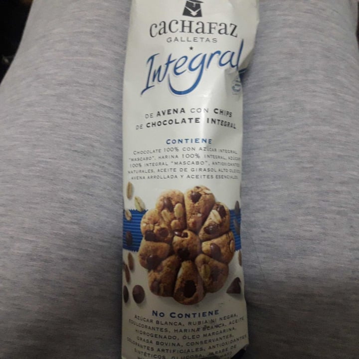 photo of Cachafaz Galletas Integral De Avena Con Chips De Chocolate shared by @naymecuenca on  14 Aug 2019 - review