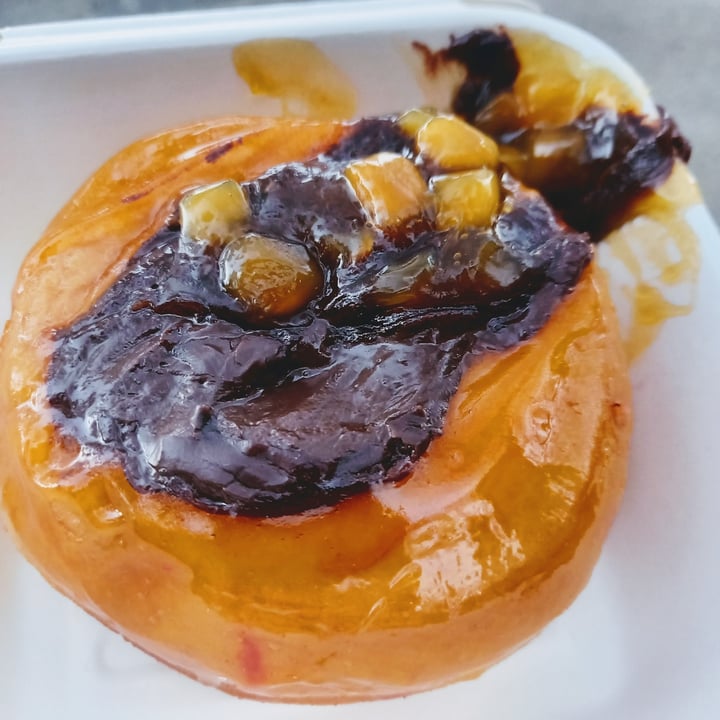 photo of Chök The Chocolate Kitchen Donut Especial Con Mango Y Chocolate shared by @c1audia on  02 Nov 2021 - review