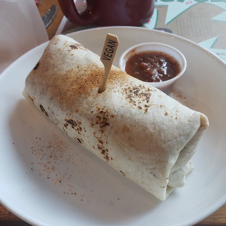 photo of Square Cafe Vegan Breakfast Burrito shared by @magnitudeoflethality on  26 Oct 2022 - review