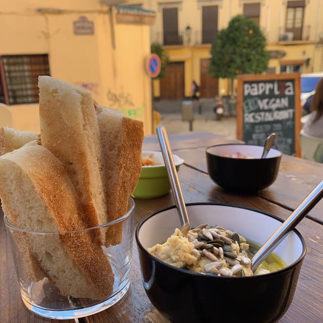 Photo of the dish “Tapita De hummus”