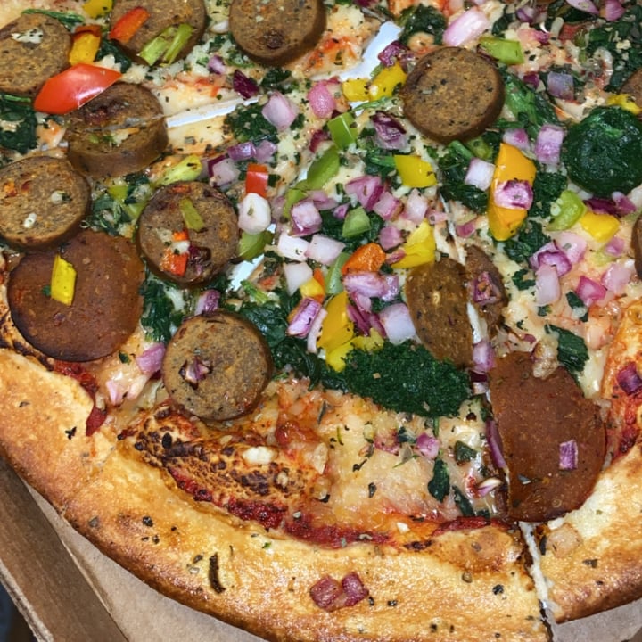 photo of T-Mama’s Gourmet pizza shared by @jessicadalton on  21 Aug 2022 - review