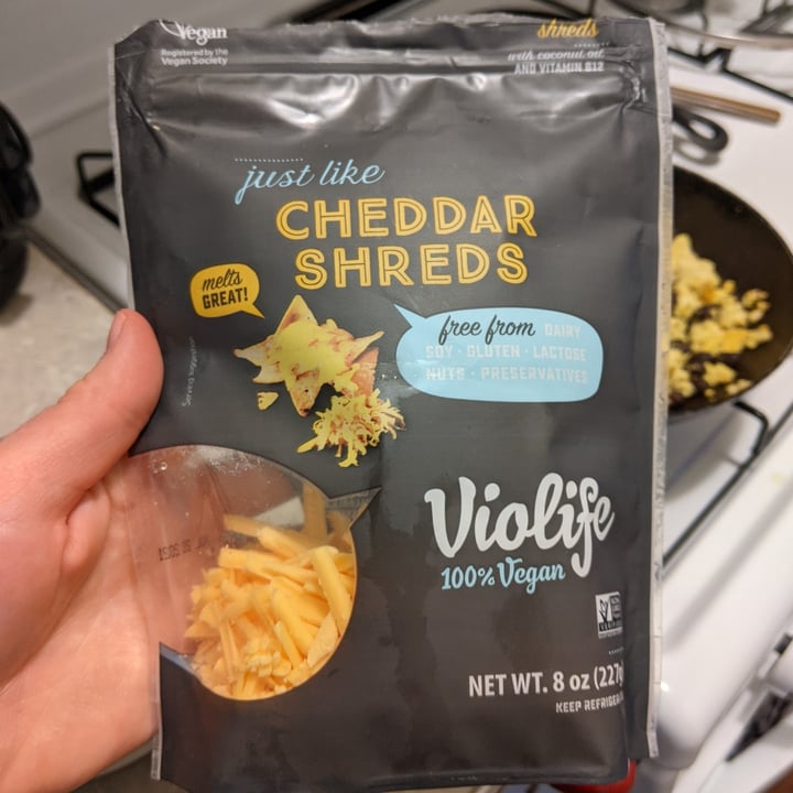 photo of Violife Cheddar Shreds shared by @neysaelbon on  10 Mar 2021 - review