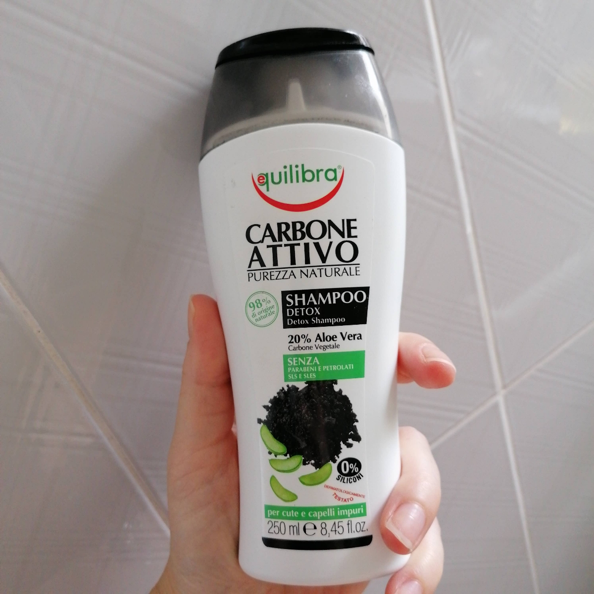 Equilibra Shampoo al Carbone attivo detox Reviews | abillion