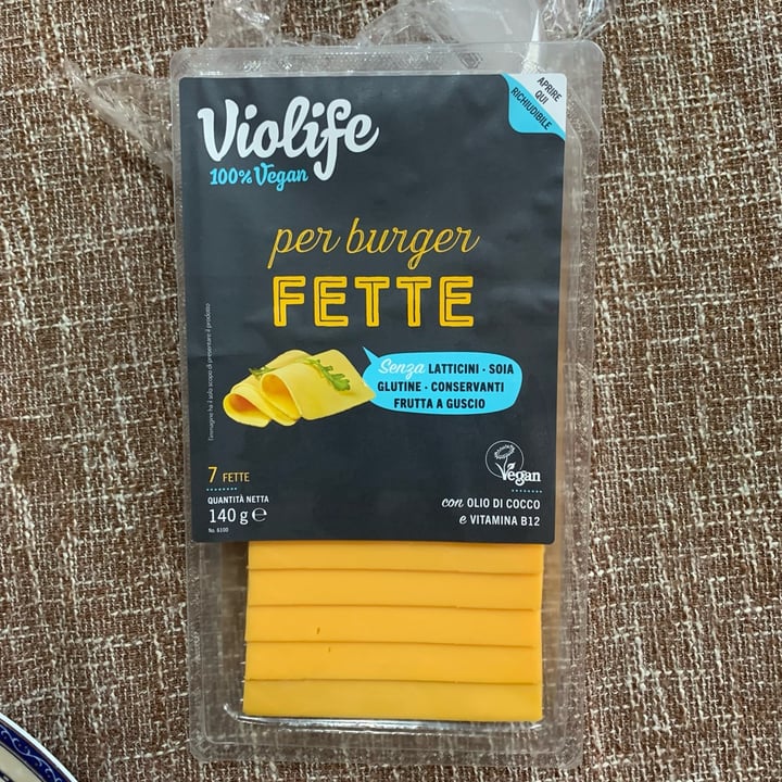 photo of Violife Fette per burger shared by @catep on  01 Jul 2022 - review