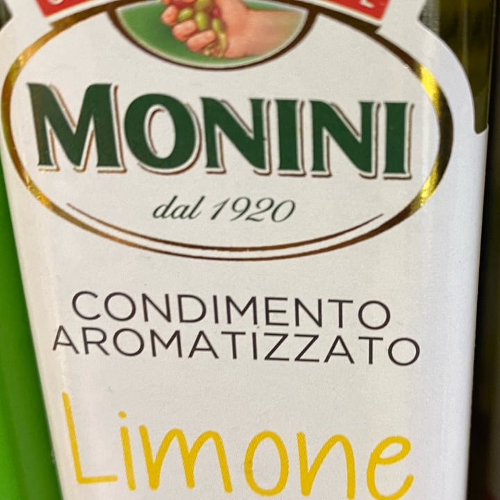 photo of Monini Condimento aromatizzato al limone shared by @babette on  11 Apr 2022 - review