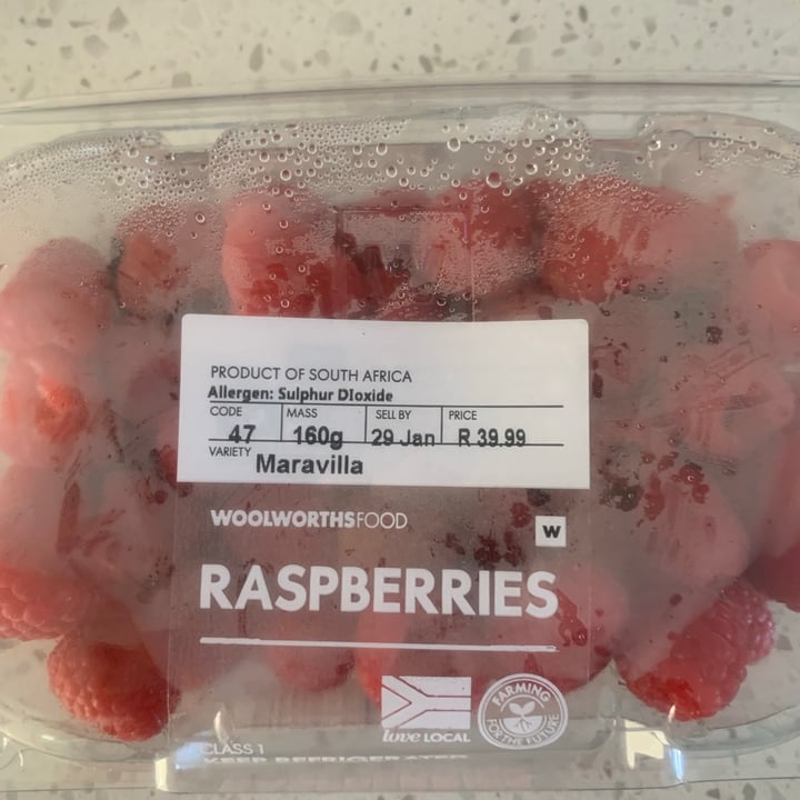 review photo of Woolworths Food Raspberries shared by @kleinycito on 28 Jan 2022 - review
