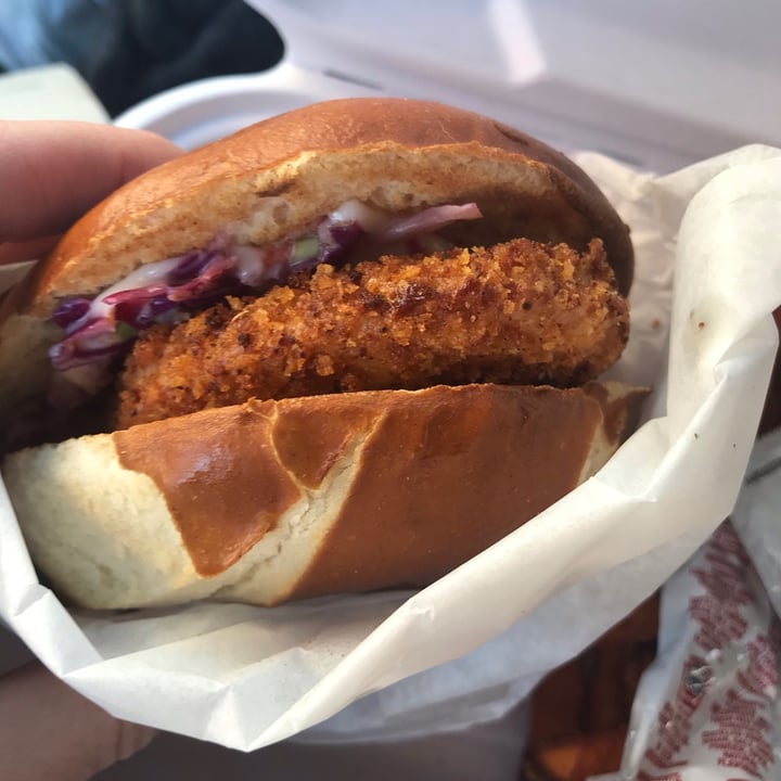photo of Native Foods Cafe Nashville Hot Chicken Sandwich shared by @mallory17 on  10 Mar 2021 - review
