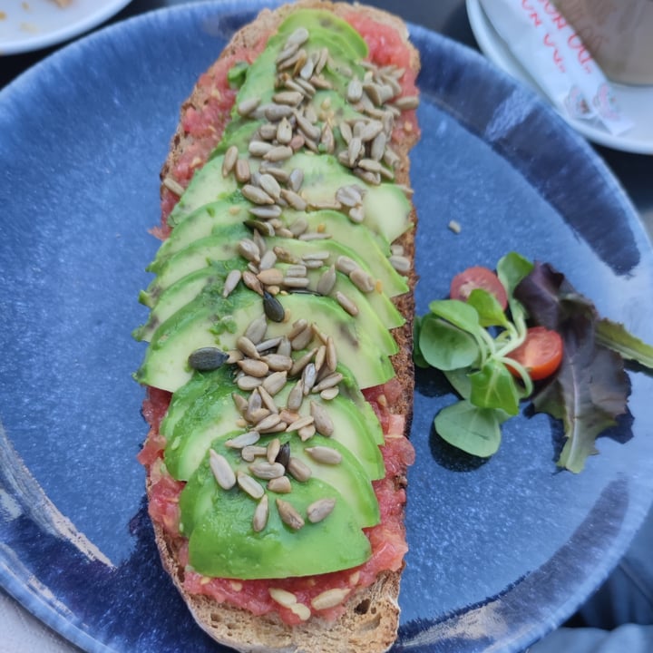 review photo of Restaurante La Vanetta Torrada De Aguacate, Tomate E Sementes shared by @quitos on 07 Jul 2022 - review