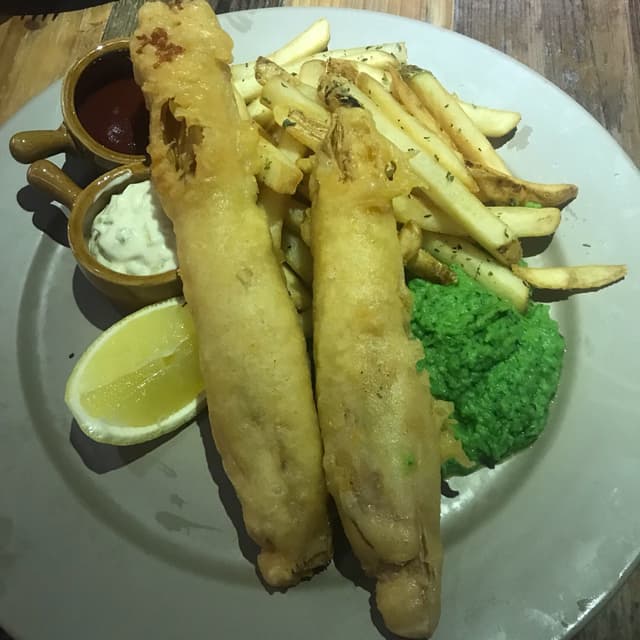 Photo of the dish “Vegan Fish and Chips”