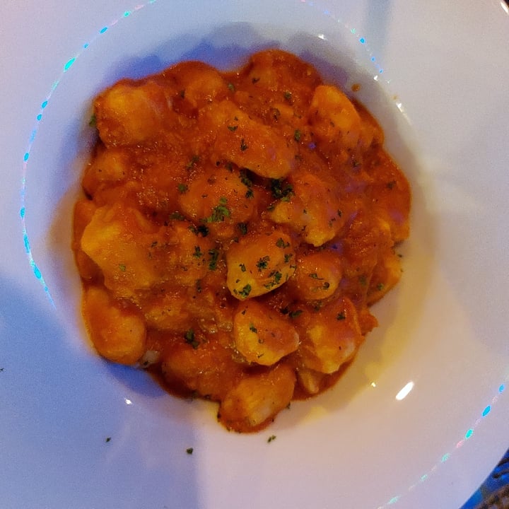 review photo of Dolce Italia Vegan bolongnese gnocchi shared by @vegandiaries on 26 Mar 2022 - review