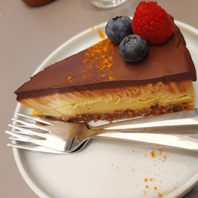 Photo of the dish “Tarta de chocolate y naranja”