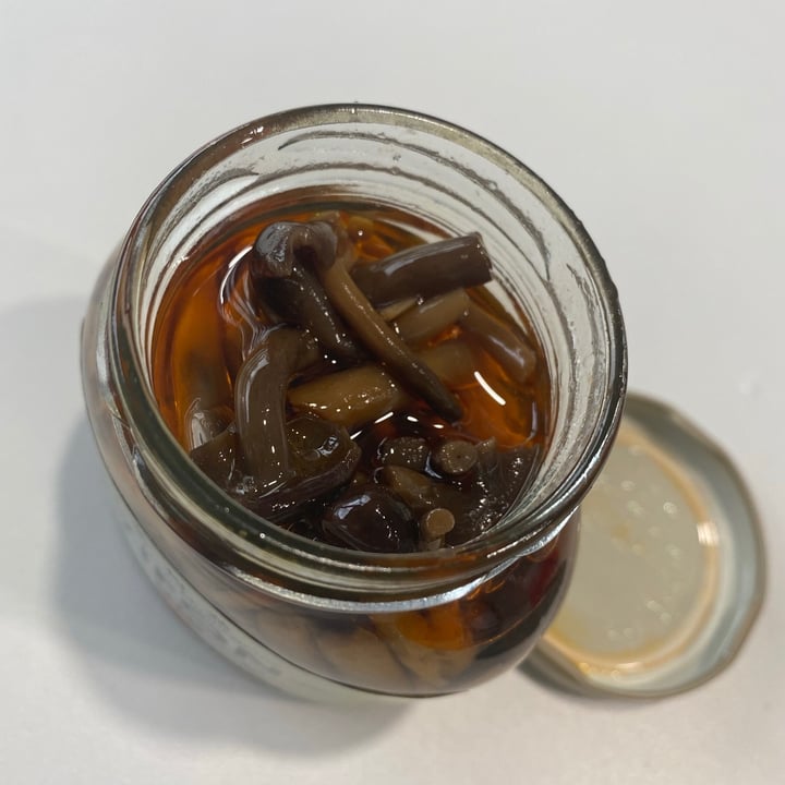 photo of Yifon Tea Tree Mushrooms   茶树菇 shared by @minimalisthero on  21 Sep 2020 - review