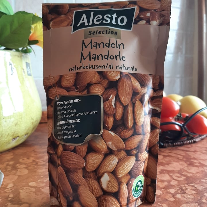 review photo of Alesto Mandorle shared by @aculem on 07 May 2022 - review