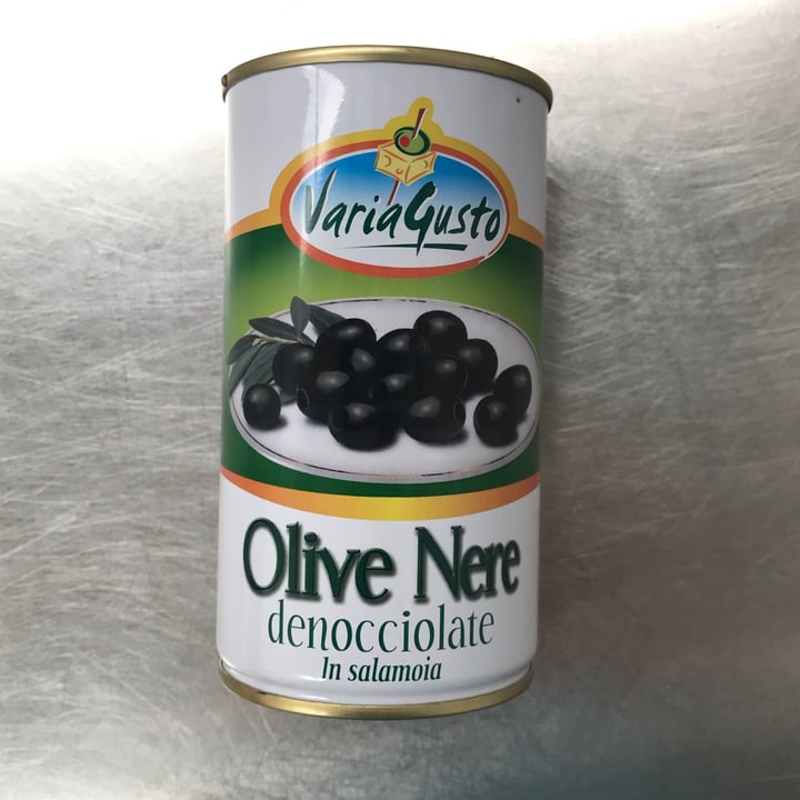 photo of Varia gusto olive nere denocciolate shared by @glottaveg93 on  13 Oct 2021 - review