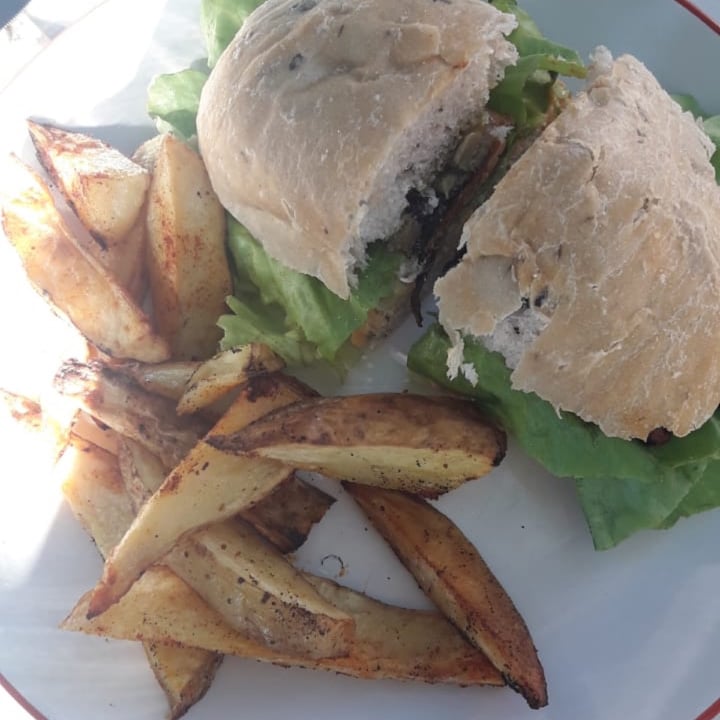 review photo of PURA restaurante & almacén Ciabbatta de tofu shared by @luchiesti96 on 30 Dec 2021 - review