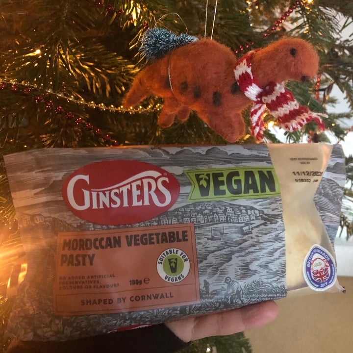 photo of Ginsters Moroccan Vegetable Pasty shared by @yourlocalvegan on  03 Dec 2020 - review