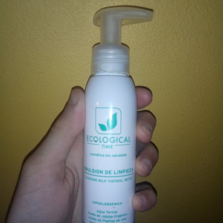 photo of Ecological time Emulsión de limpieza shared by @maxiv4 on  23 Sep 2020 - review