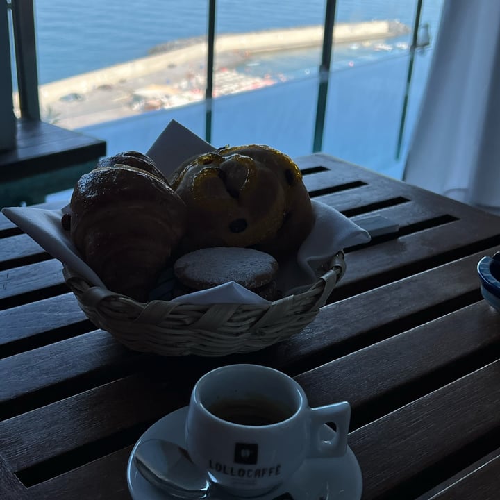 photo of Laqua by the Sea Colazione Vegana shared by @danycelapuoifare on  17 Jun 2022 - review
