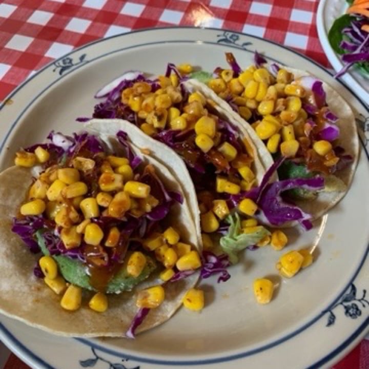 photo of Viva Vegeria Fried Avocado Street Tacos shared by @funguslover on  07 Jun 2020 - review