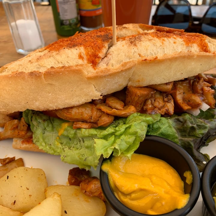 review photo of El Vegano Lonche Tipo Pierna shared by @rjrd on 28 Mar 2021 - review