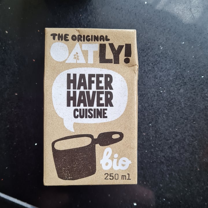 photo of Oatly Hafer Cuisine bio shared by @dejanster on  14 Apr 2022 - review