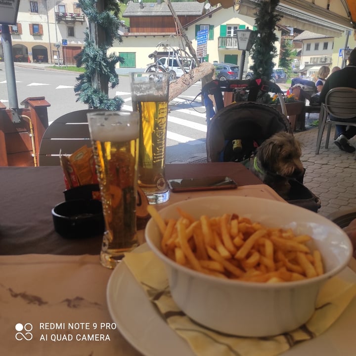 photo of Bar Ristorante Pizzeria Al Table' patatine fritte shared by @ladydany on  02 Jul 2022 - review