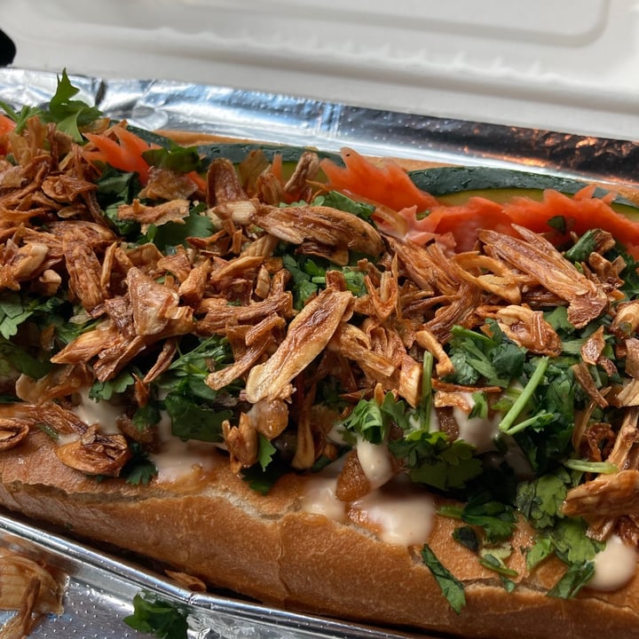 photo of Mama Dut Mushroom Banh Mi shared by @gutsygrackle on  01 May 2021 - review