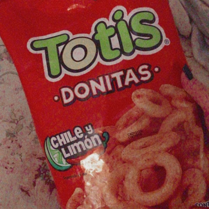 photo of Totis Donitas Chile Y Limón shared by @emmacarstairs on  01 Feb 2022 - review