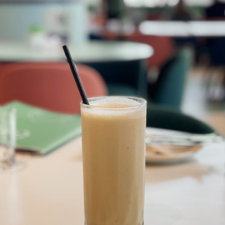photo of Green Common Singapore Peanut Butter Banana Oat Milk Smoothie shared by @simhazel on  31 Jan 2021 - review