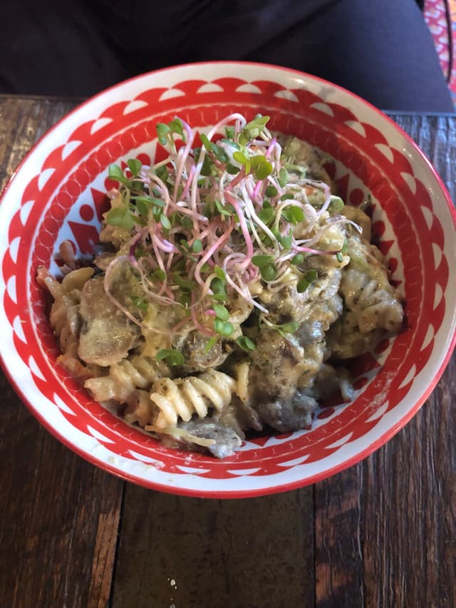 Foto do prato “Truffled Mushroom Pasta”