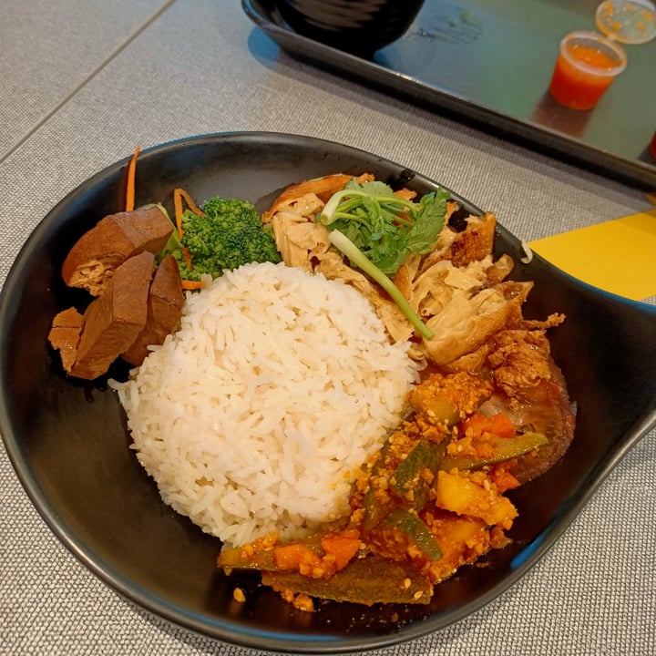 photo of Greendot Bedok Mall Crispy Sesame Beancurd Skin Rice shared by @skootykoots on  22 Jan 2021 - review