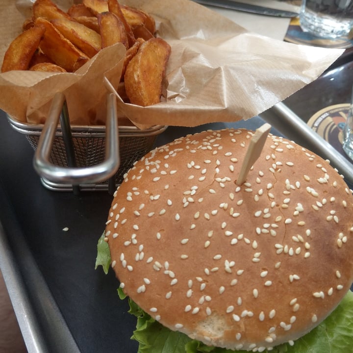 photo of Batzenhäusl Veggie-Burger shared by @adot on  25 Jul 2022 - review