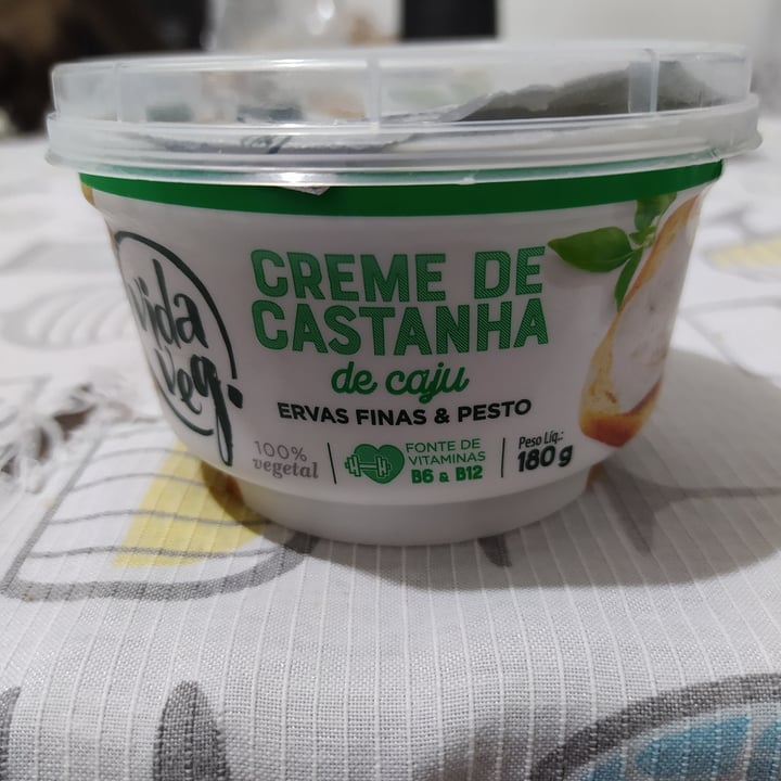 review photo of Vida Veg Creme de Castanha de Caju com Ervas Finas & Pesto shared by @emanuellevegan on 05 May 2022 - review