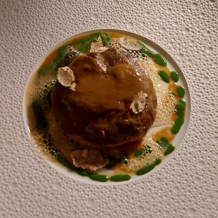 photo of Mater Terrae Ai Piedi Di Una Quercia shared by @macpanatts on  16 Jul 2021 - review