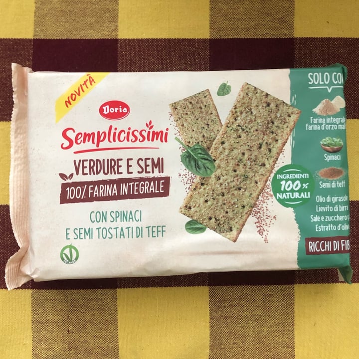 photo of Doria Cracker agli spinaci e semi di teff shared by @lisa98 on  12 Jun 2022 - review