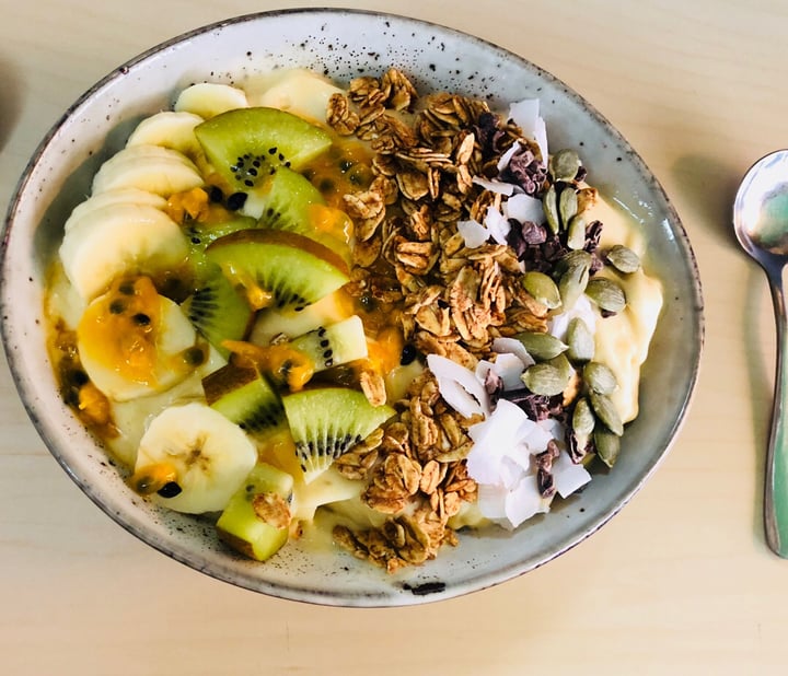 photo of ÍAÇA Superfood Bar Cupuaçu Açaí Bowl shared by @eiko on  23 Dec 2019 - review