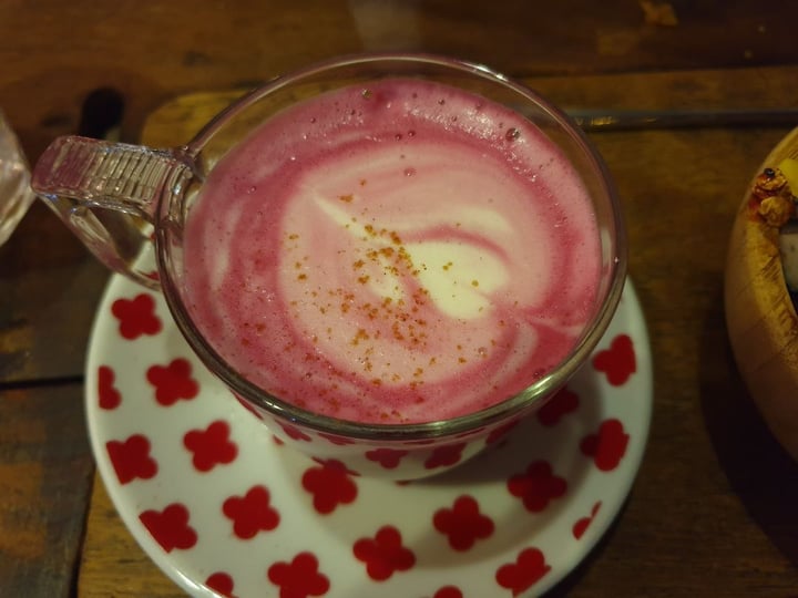 photo of Afterglow By Anglow Pink Soy Latte shared by @chapche on  14 Jul 2019 - review