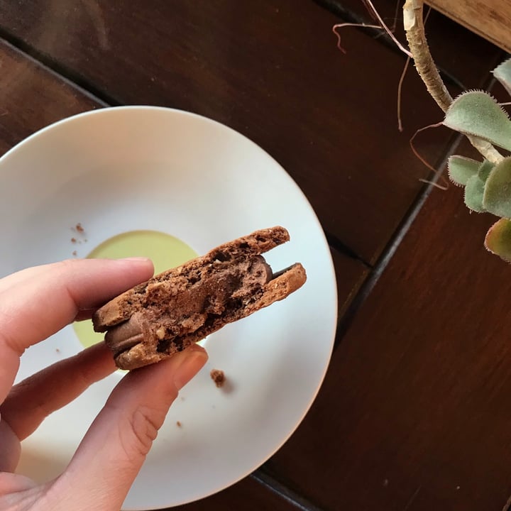 review photo of Meltaím Alfajor De Avena Y Pasta De Maní shared by @brivivante on 03 Aug 2021 - review