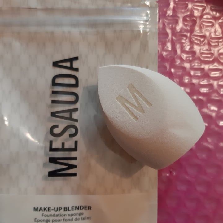 review photo of mesauda Make up blender shared by @fagiolidisoia on 26 Apr 2022 - review