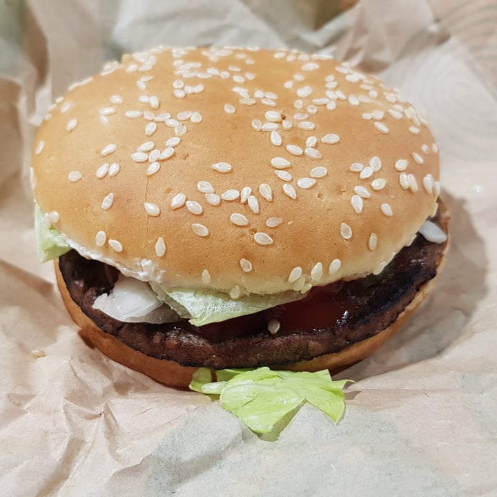 photo of Burger King Leicester Square Plant-based Whopper Jr shared by @rnp20 on  21 Mar 2022 - review