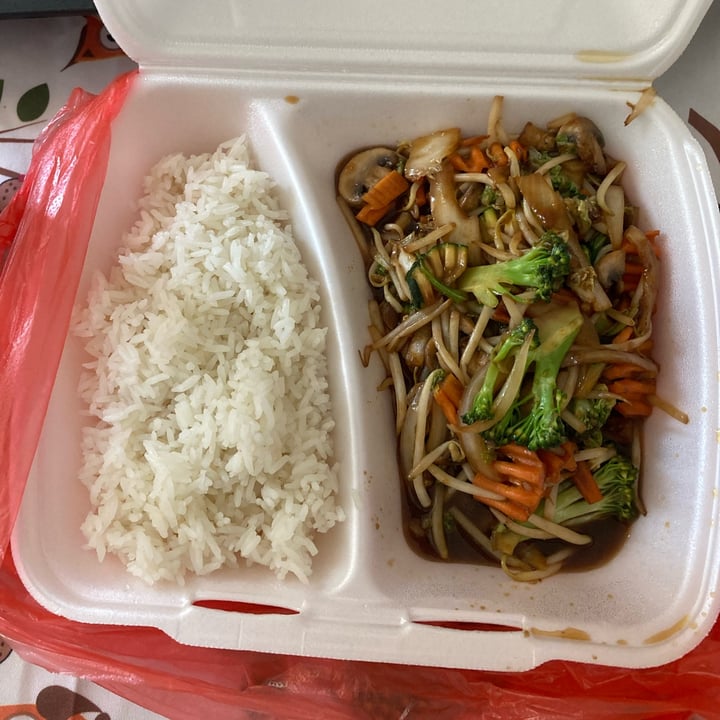 photo of Asia Imbiss Panda S6 19 Chop Suey shared by @martinaa11 on  16 May 2022 - review