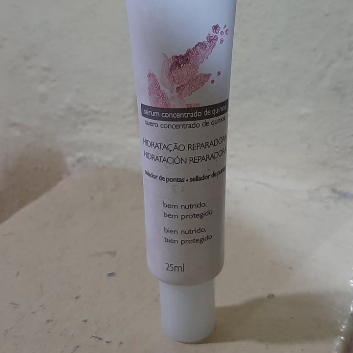 photo of Natura Sellador de puntas shared by @personne54 on  25 Apr 2022 - review