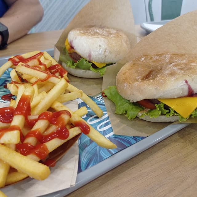 Photo of the dish “Hamburguesa Heura Club”