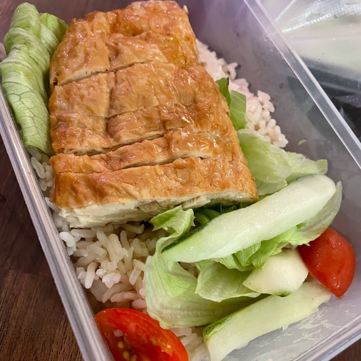 photo of Rice House Vegetarian Hainanese Chicken Rice shared by @veganwarrior666 on  20 Dec 2021 - review